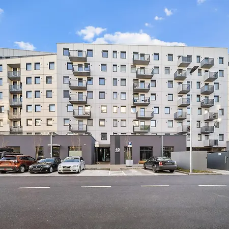 Modern 2-bedroom In The Heart Of Apartmán *