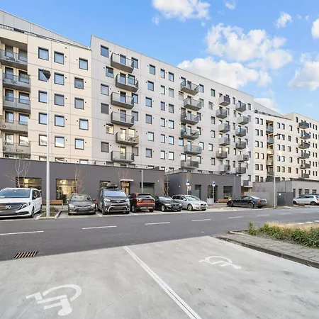 Modern 2-bedroom In The Heart Of * Bratislava