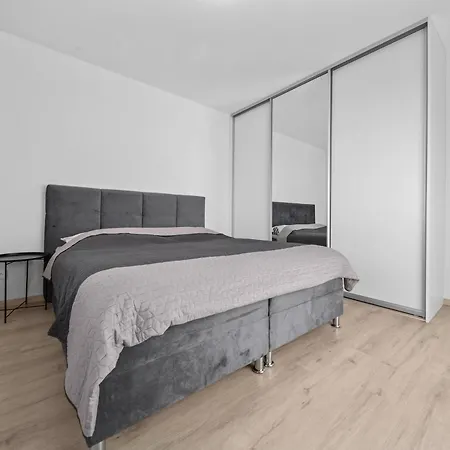 Modern 2-bedroom In The Heart Of * Bratislava